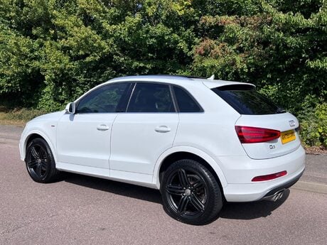 Audi Q3 2.0 TDI S line S Tronic quattro Euro 5 (s/s) 5dr 10