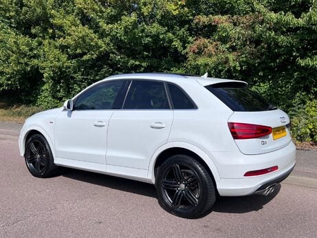 Audi Q3 2.0 TDI S line S Tronic quattro Euro 5 (s/s) 5dr 6