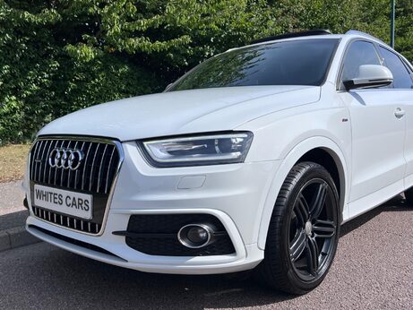Audi Q3 2.0 TDI S line S Tronic quattro Euro 5 (s/s) 5dr 46
