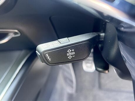 Audi TT 1.8 TFSI Sport Euro 6 (s/s) 3dr 37