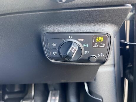 Audi TT 1.8 TFSI Sport Euro 6 (s/s) 3dr 34
