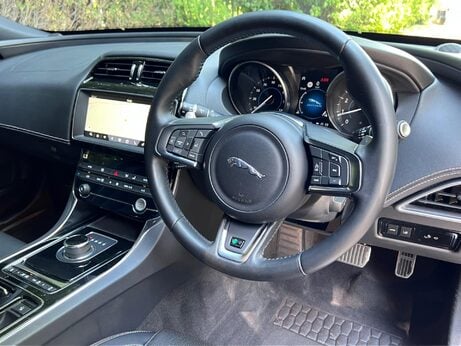 Jaguar XE 2.0i GPF R-Sport Auto Euro 6 (s/s) 4dr 74