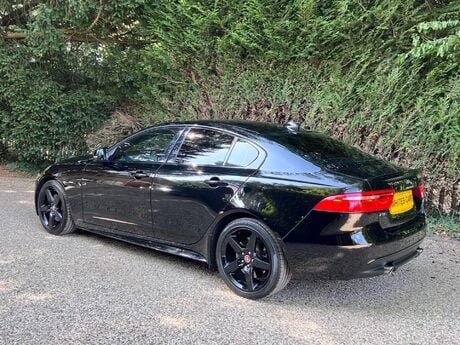 Jaguar XE 2.0i GPF R-Sport Auto Euro 6 (s/s) 4dr 3