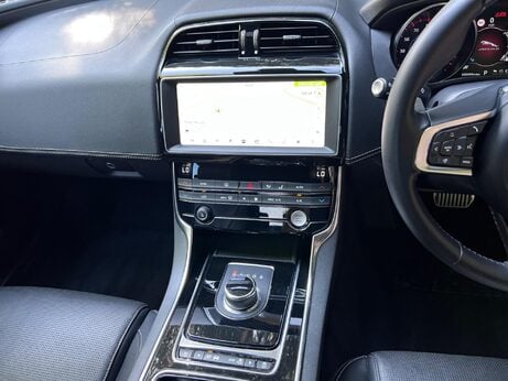 Jaguar XE 2.0i GPF R-Sport Auto Euro 6 (s/s) 4dr 62