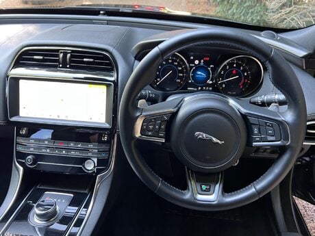 Jaguar XE 2.0i GPF R-Sport Auto Euro 6 (s/s) 4dr 77