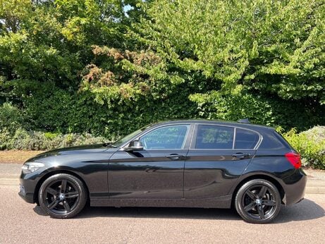 BMW 1 Series 1.5 118i Sport Auto Euro 6 (s/s) 5dr 3