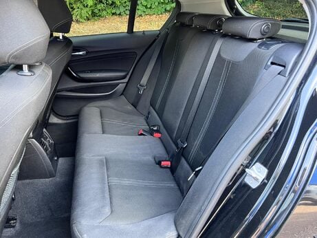 BMW 1 Series 1.5 118i Sport Auto Euro 6 (s/s) 5dr 22