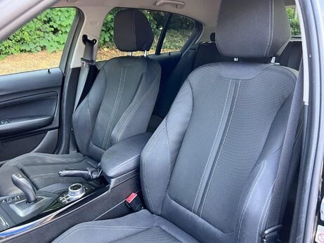 BMW 1 Series 1.5 118i Sport Auto Euro 6 (s/s) 5dr 21