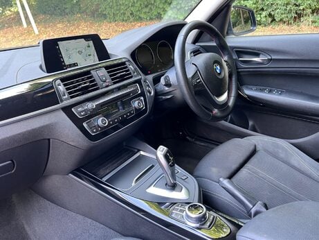 BMW 1 Series 1.5 118i Sport Auto Euro 6 (s/s) 5dr 18