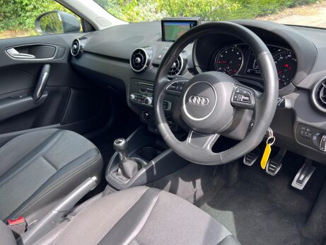 Audi A1 1.0 TFSI Sport Euro 6 (s/s) 3dr 57