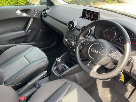 Audi A1 1.0 TFSI Sport Sportback Euro 6 (s/s) 5dr 8