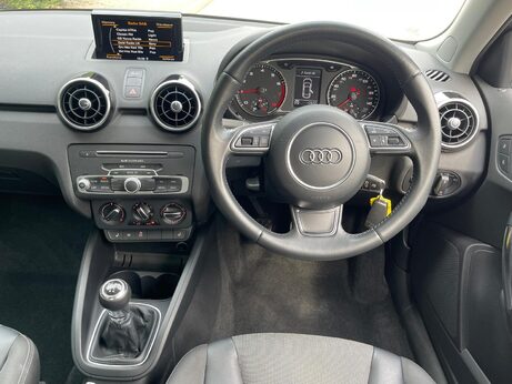 Audi A1 1.0 TFSI Sport Sportback Euro 6 (s/s) 5dr 9