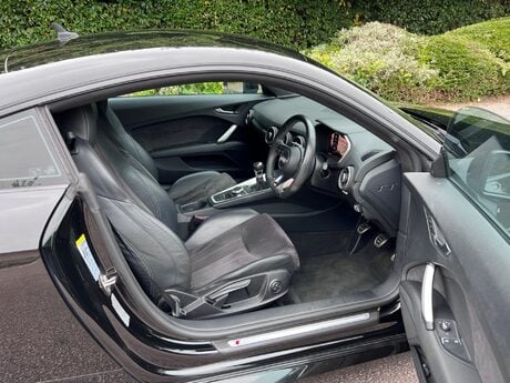 Audi TT 2.0 TFSI S line Euro 6 (s/s) 3dr 19