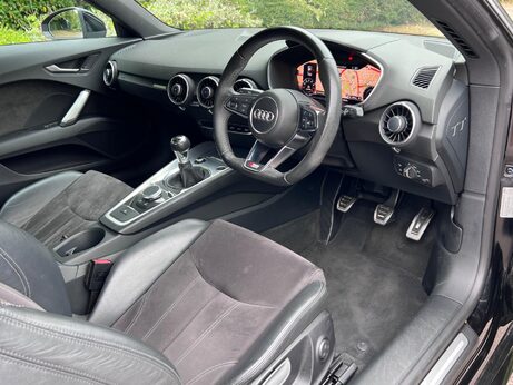 Audi TT 2.0 TFSI S line Euro 6 (s/s) 3dr 68