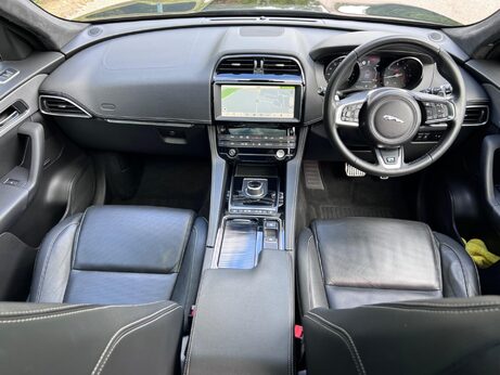 Jaguar F-Pace 2.0 D180 R-Sport Auto AWD Euro 6 (s/s) 5dr 20
