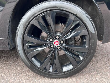 Jaguar F-Pace 2.0 D180 R-Sport Auto AWD Euro 6 (s/s) 5dr 50
