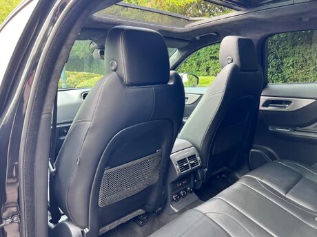 Jaguar F-Pace 2.0 D180 R-Sport Auto AWD Euro 6 (s/s) 5dr 33