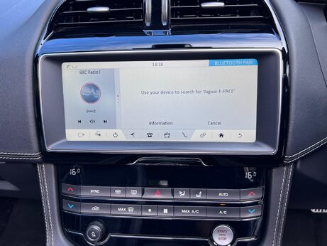 Jaguar F-Pace 2.0 D180 R-Sport Auto AWD Euro 6 (s/s) 5dr 69