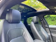 Jaguar F-Pace 2.0 D180 R-Sport Auto AWD Euro 6 (s/s) 5dr 4