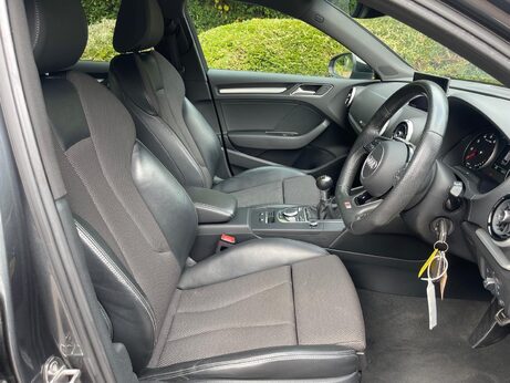 Audi A3 1.5 TFSI CoD 35 Black Edition Sportback Euro 6 (s/s) 5dr 9