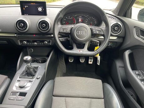 Audi A3 1.5 TFSI CoD 35 Black Edition Sportback Euro 6 (s/s) 5dr 42
