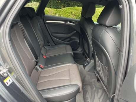Audi A3 1.5 TFSI CoD 35 Black Edition Sportback Euro 6 (s/s) 5dr 25