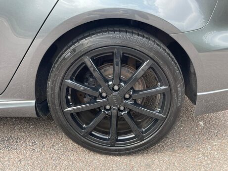 Audi A3 1.5 TFSI CoD 35 Black Edition Sportback Euro 6 (s/s) 5dr 36