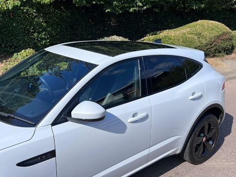 Jaguar E-Pace 2.0 D180 Chequered Flag Auto AWD Euro 6 (s/s) 5dr 9