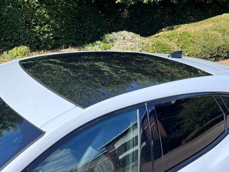 Jaguar E-Pace 2.0 D180 Chequered Flag Auto AWD Euro 6 (s/s) 5dr 11