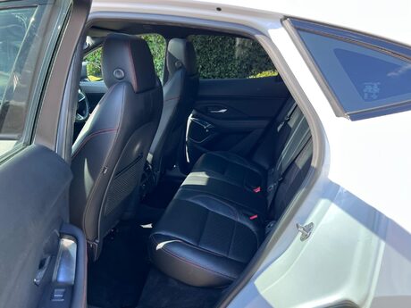 Jaguar E-Pace 2.0 D180 Chequered Flag Auto AWD Euro 6 (s/s) 5dr 31