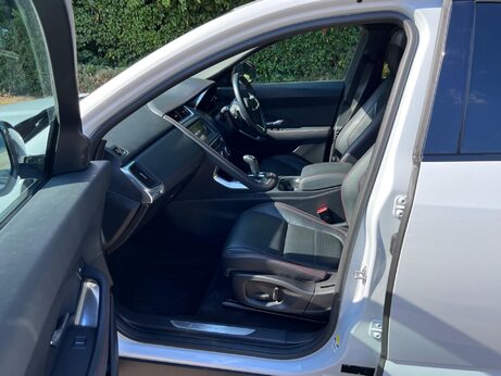 Jaguar E-Pace 2.0 D180 Chequered Flag Auto AWD Euro 6 (s/s) 5dr 20