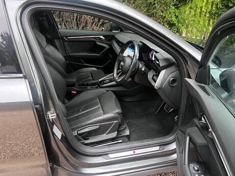 Audi A3 1.0 TFSI 30 S line Sportback S Tronic Euro 6 (s/s) 5dr 15