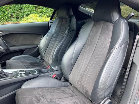 Audi TT 2.0 TFSI S line S Tronic quattro Euro 6 (s/s) 3dr 82