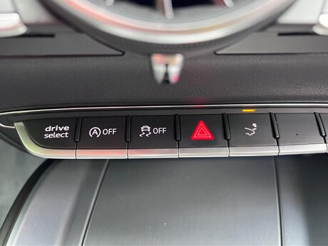 Audi TT 2.0 TFSI S line S Tronic quattro Euro 6 (s/s) 3dr 36