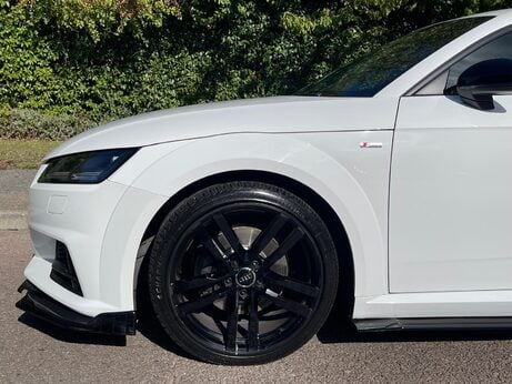 Audi TT 2.0 TFSI S line S Tronic quattro Euro 6 (s/s) 3dr 25