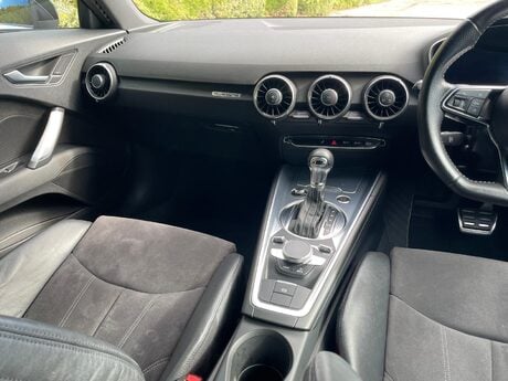 Audi TT 2.0 TFSI S line S Tronic quattro Euro 6 (s/s) 3dr 44