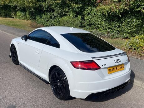 Audi TT 2.0 TFSI S line S Tronic quattro Euro 6 (s/s) 3dr 31