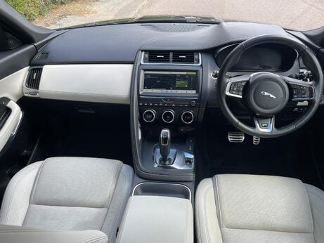 Jaguar E-Pace 2.0 D150 R-Dynamic S Auto AWD Euro 6 (s/s) 5dr 9