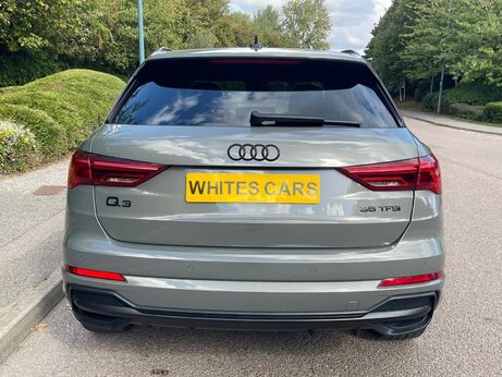 Audi Q3 1.5 TFSI CoD 35 S line S Tronic Euro 6 (s/s) 5dr 35