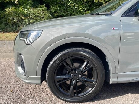 Audi Q3 1.5 TFSI CoD 35 S line S Tronic Euro 6 (s/s) 5dr 12