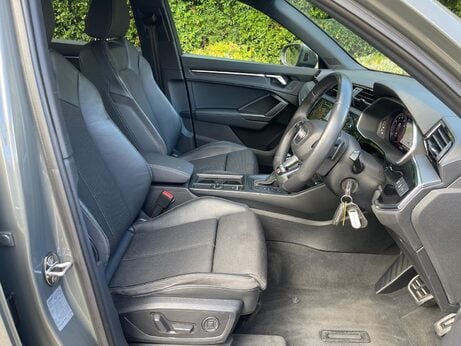 Audi Q3 1.5 TFSI CoD 35 S line S Tronic Euro 6 (s/s) 5dr 11