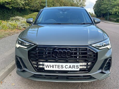 Audi Q3 1.5 TFSI CoD 35 S line S Tronic Euro 6 (s/s) 5dr 4