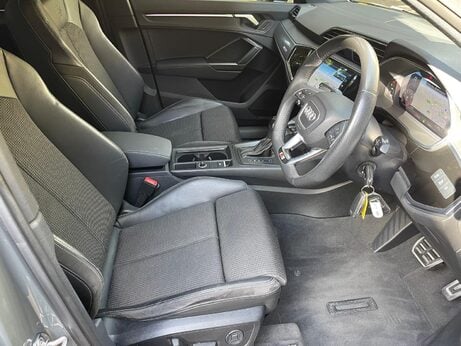 Audi Q3 1.5 TFSI CoD 35 S line S Tronic Euro 6 (s/s) 5dr 37