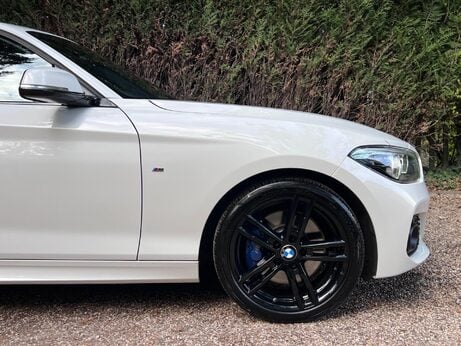 BMW 1 Series 2.0 118d M Sport Shadow Edition Auto Euro 6 (s/s) 5dr 37