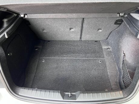 BMW 1 Series 2.0 118d M Sport Shadow Edition Auto Euro 6 (s/s) 5dr 37