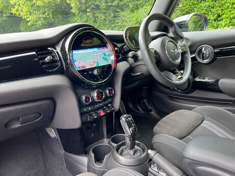 Mini Hatch 2.0 Cooper S Sport Steptronic Euro 6 (s/s) 3dr 25