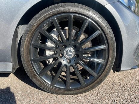 Mercedes-Benz C Class 2.1 C220d AMG Line (Premium) G-Tronic+ Euro 6 (s/s) 2dr 41