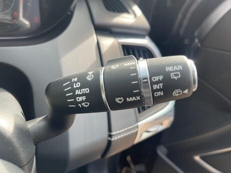 Jaguar E-Pace 2.0 P300 R-Dynamic HSE Auto AWD Euro 6 (s/s) 5dr 54