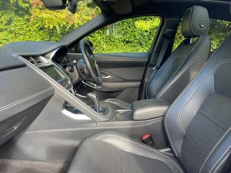 Jaguar E-Pace 2.0 P300 R-Dynamic HSE Auto AWD Euro 6 (s/s) 5dr 66