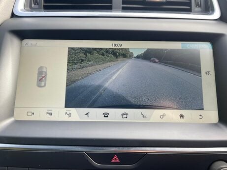 Jaguar E-Pace 2.0 P300 R-Dynamic HSE Auto AWD Euro 6 (s/s) 5dr 15